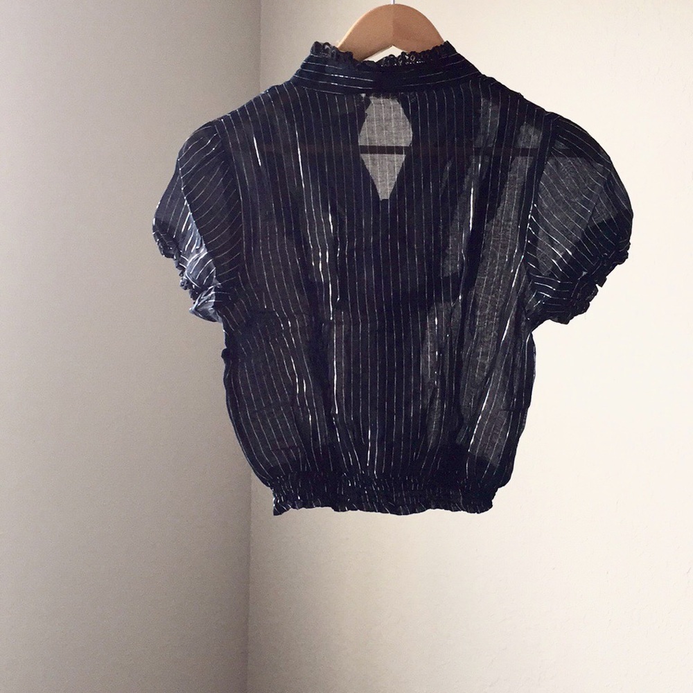 ✂️ ruffled cropped top - Picture 7 of 8
